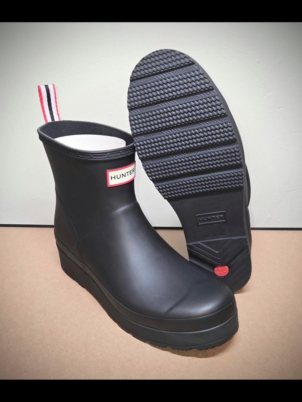 Hunter Women’s 11 Play Short Rain Boots Rubber Waterproof Wellies - Black
